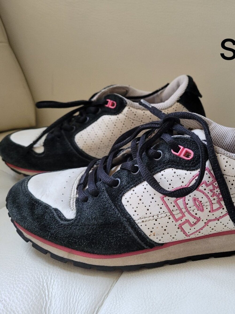 DC y2k sneakers